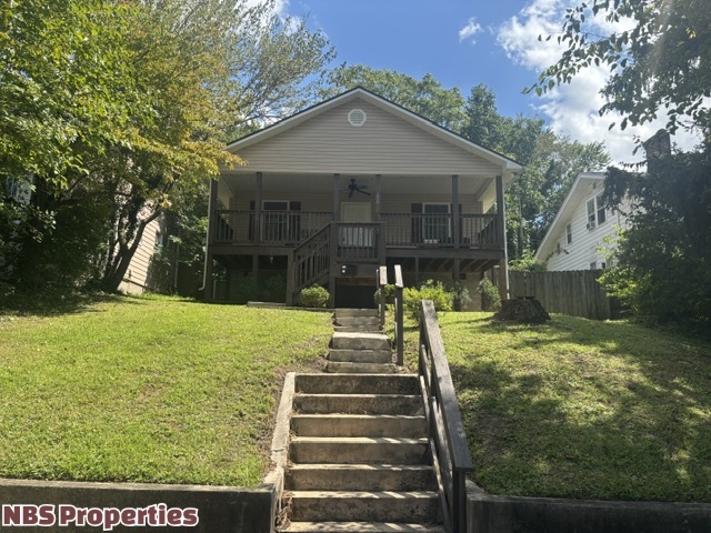 126 East Columbia Avenue