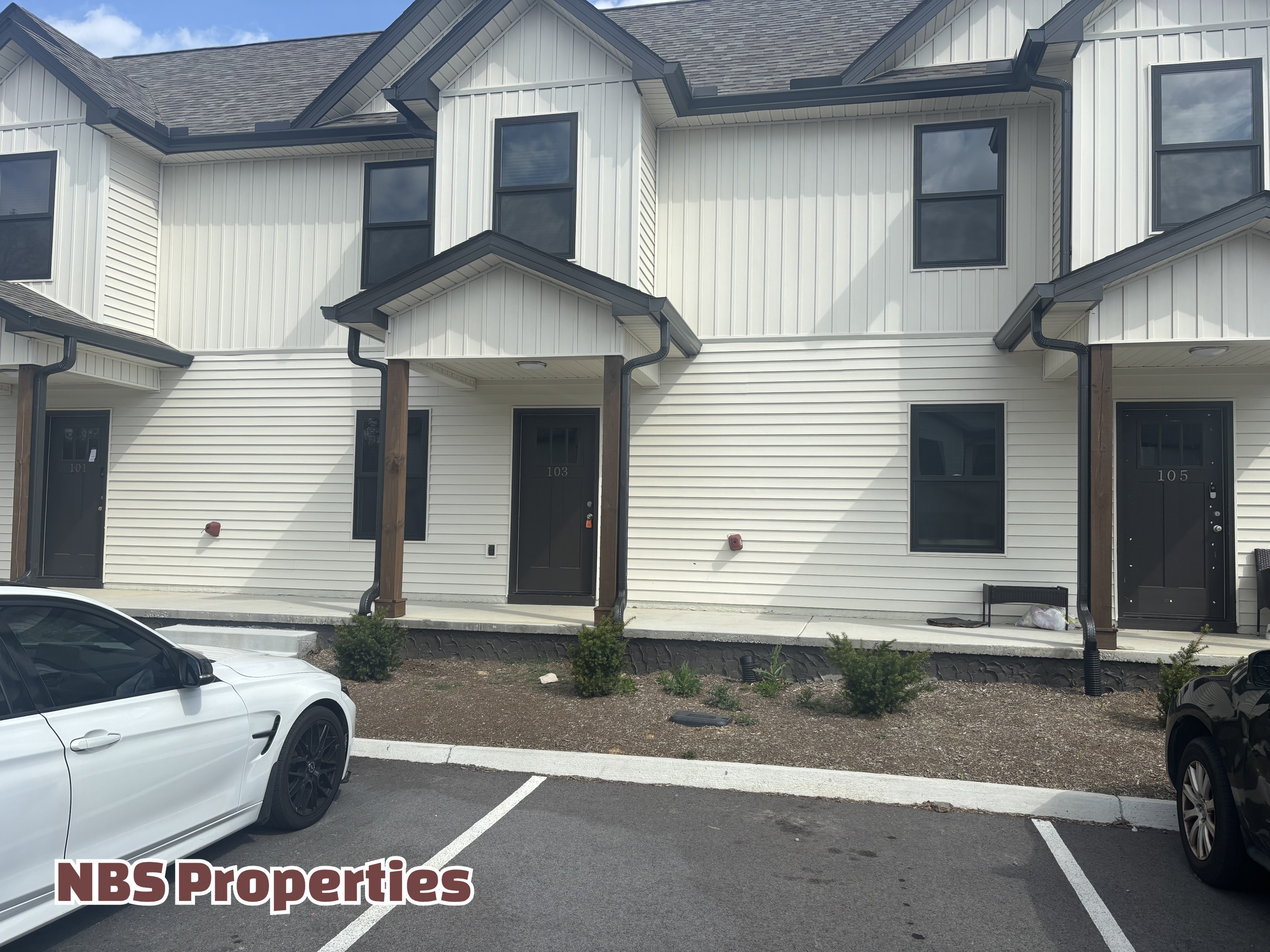 115 Macy Way