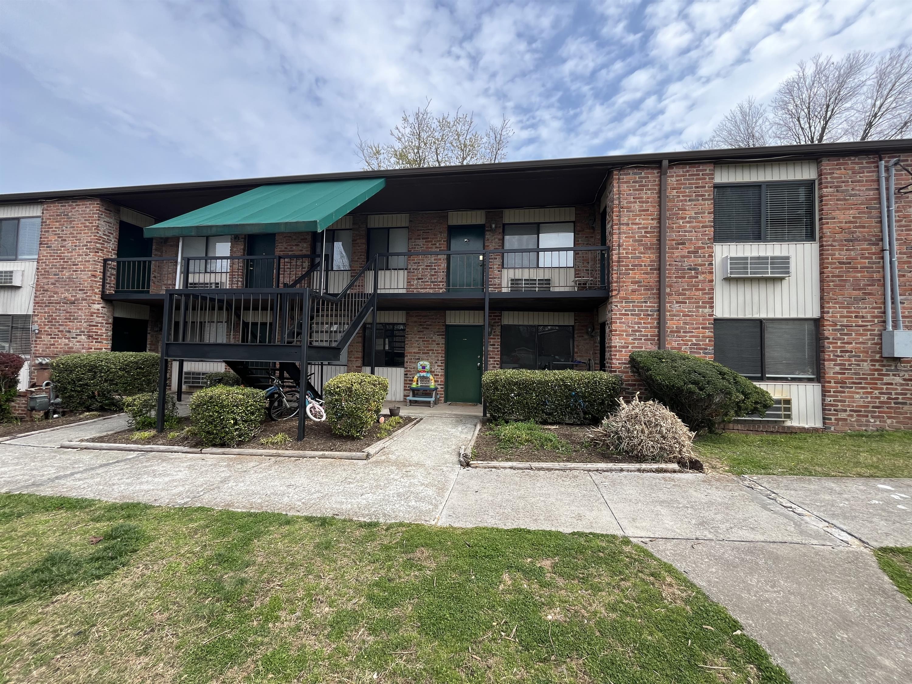 2733 Jersey Ave. B302 - 1