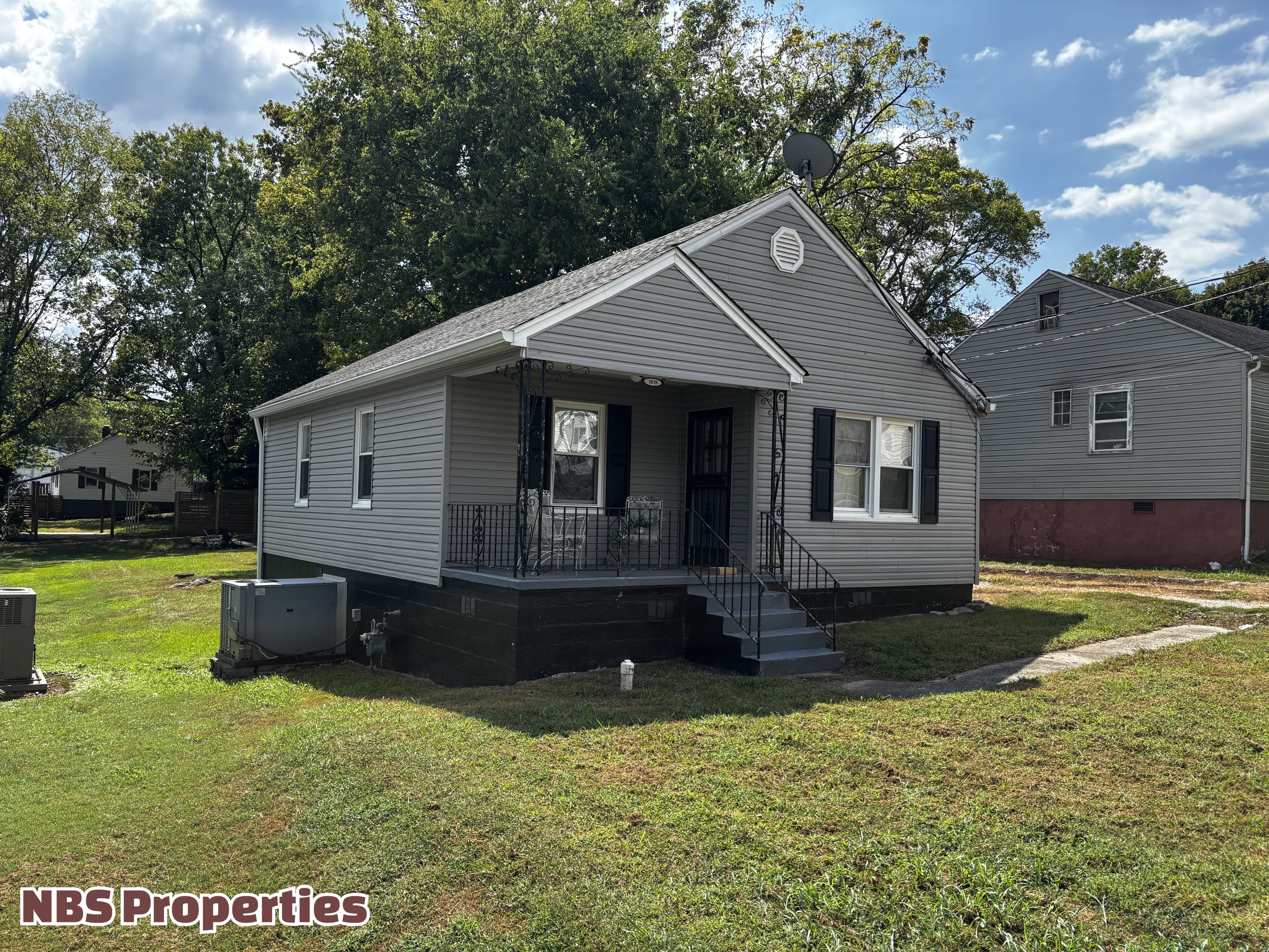 Property main image